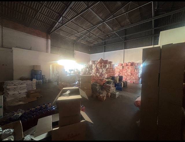 300M² WAREHOUSE TO LET IN PAROW INDUSTRIAL